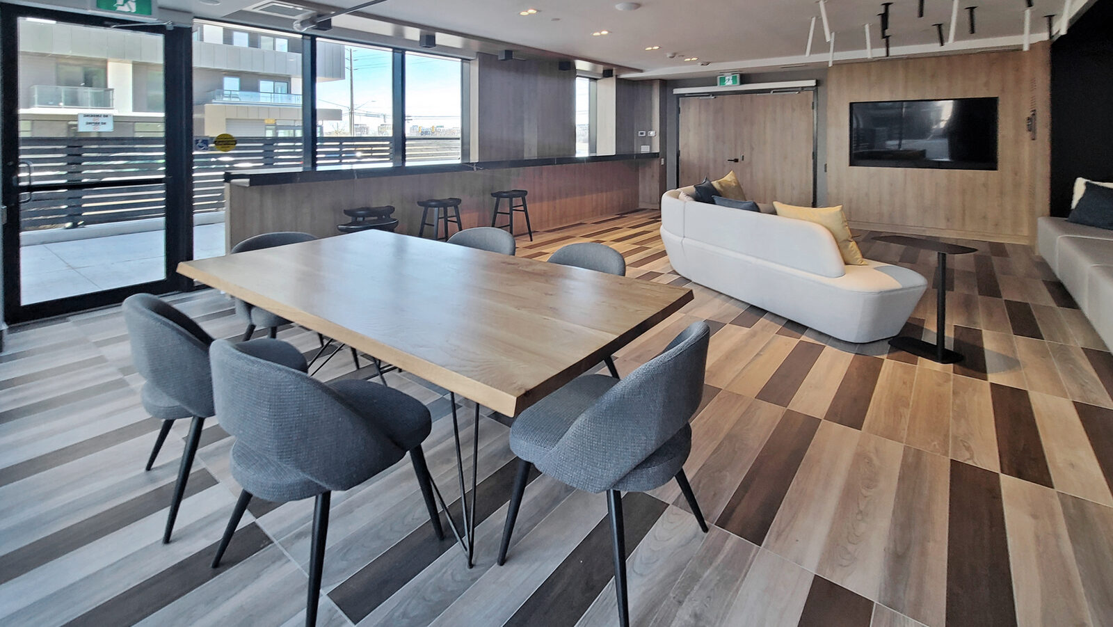 Resident lounge and party room